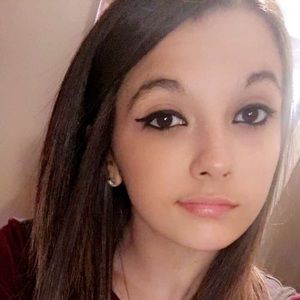 Meet your Posher, Ariel